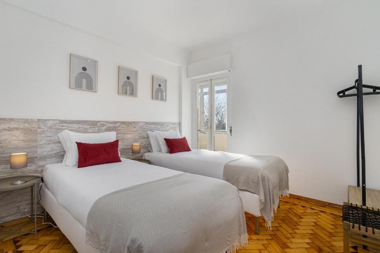 Whome Peaceful River Views In Alges Perfect For Families Экстерьер фото
