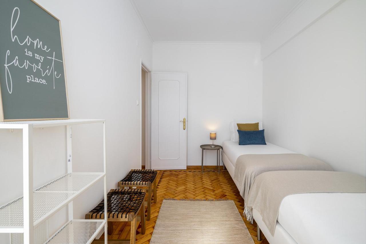 Whome Peaceful River Views In Alges Perfect For Families Экстерьер фото